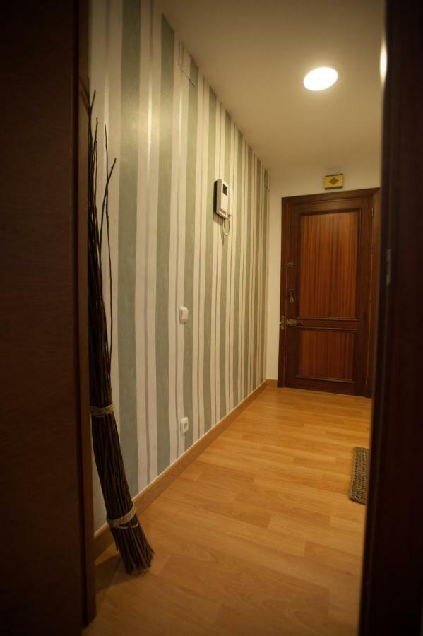 Luxury Maestranza Donkey Apartment Seville Luaran gambar